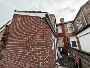 Photo 16- click for photo gallery